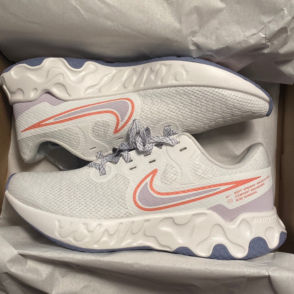 Nike Women’s - renew ride 2 - never worn